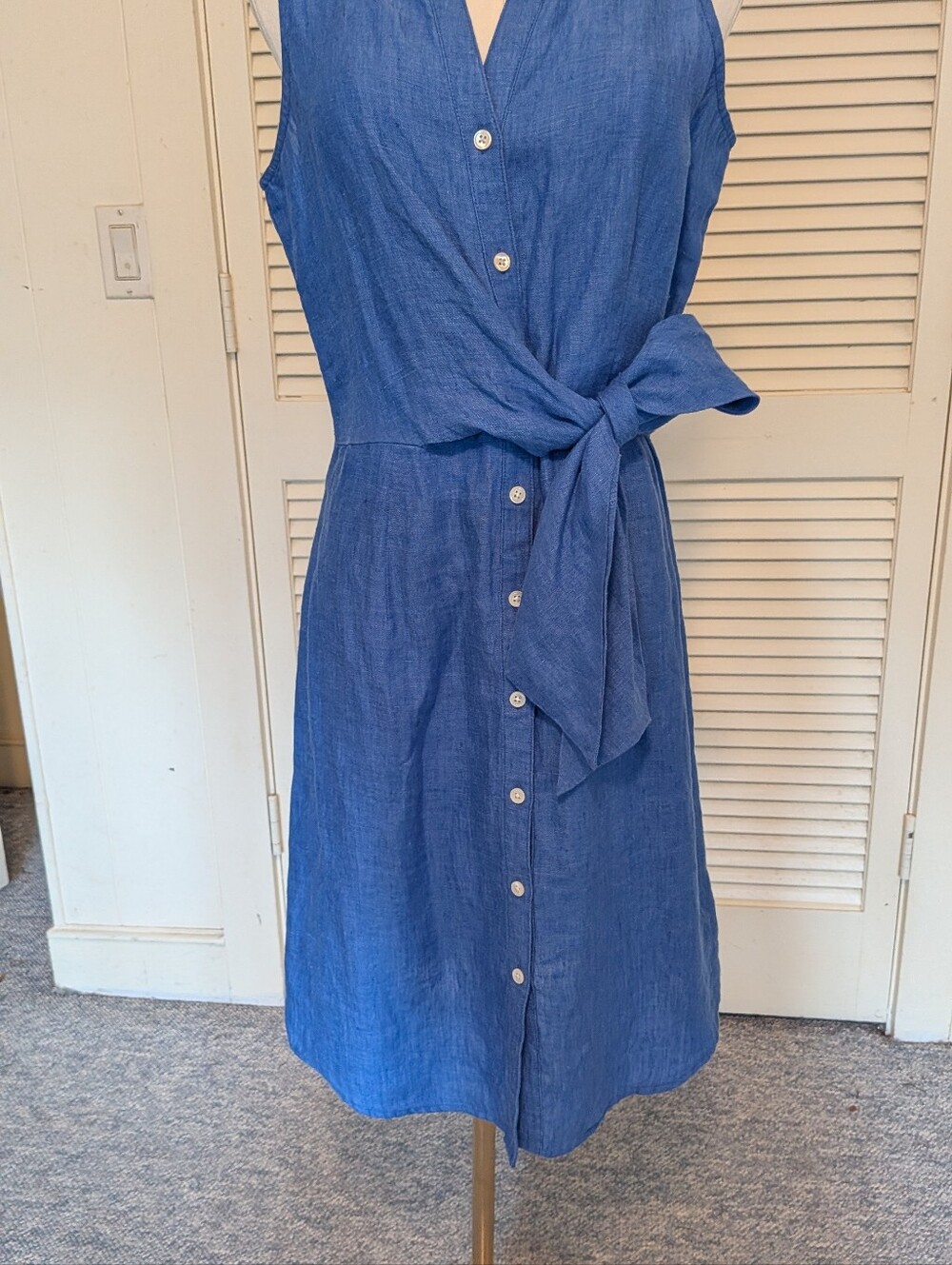 Blue Sleeveless Button-Front Tie-Waist Dress by J Mclaughlin 100% linen. - Picture 3 of 5